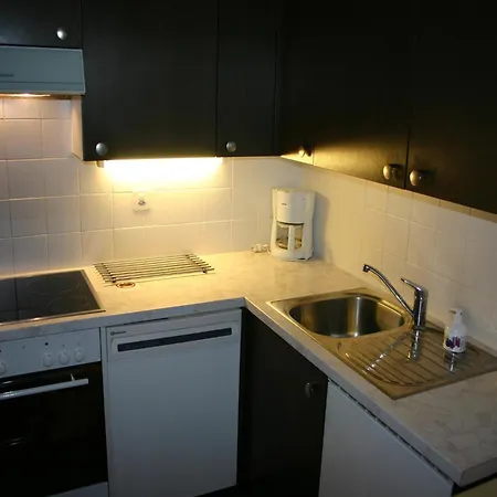 Alluring In Les Apartment Agettes